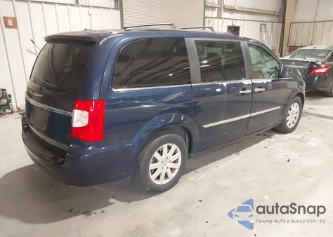 2016 Chrysler Town & Country Touring из США, поврежденный, VIN 2C4RC1BGXGR300241